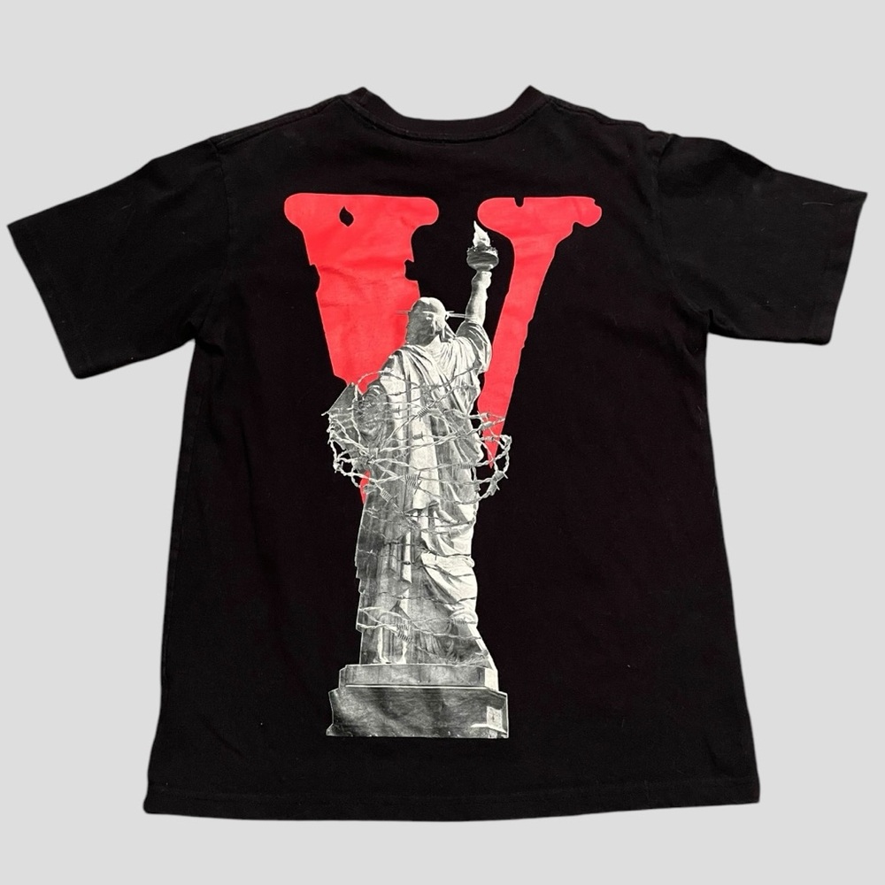 VLone Statue of Liberty black barbed wire shirt
